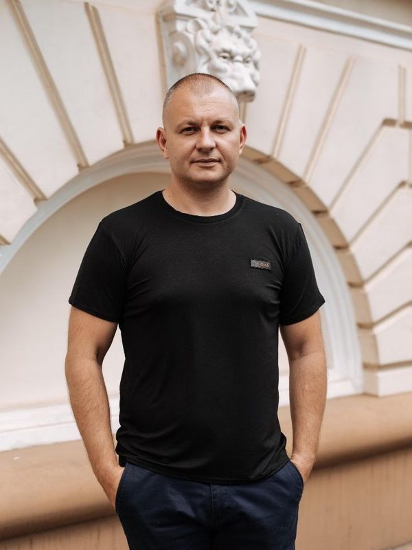 Чоловічий одяг